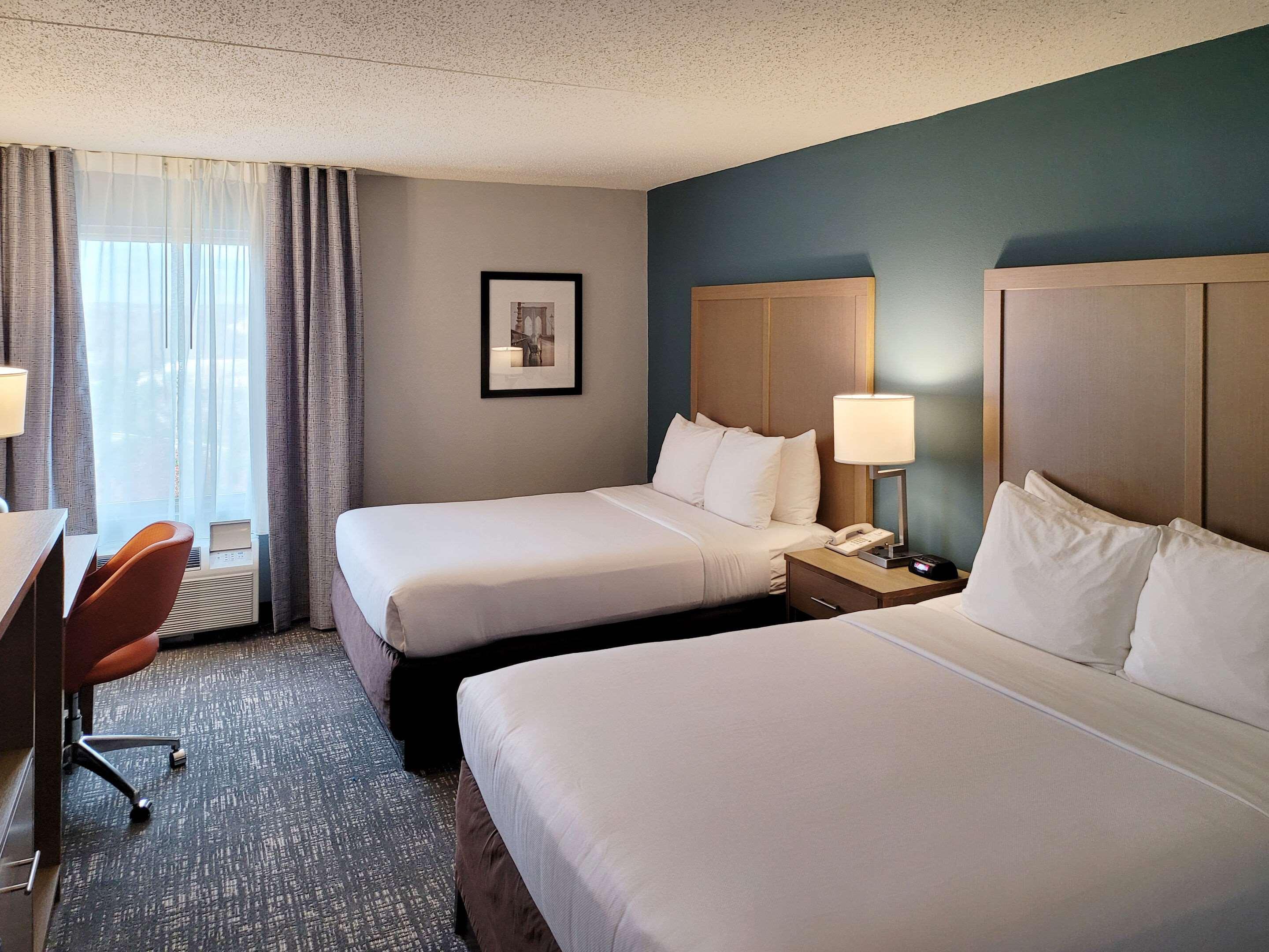 Comfort Inn & Suites Alexandria West Экстерьер фото